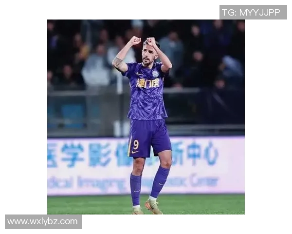 阿尔莱士·维拉诺瓦接班人崭露头角，轰入西甲第二球