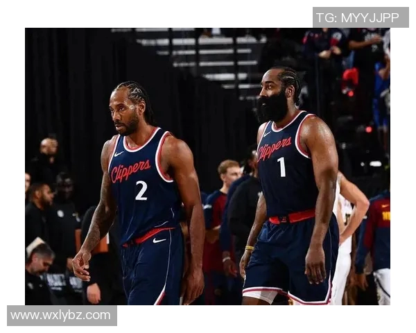 伦纳德首演戏:快船大胜晋级 伦纳德首演戏:快船大胜晋级